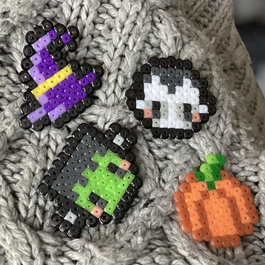 Spooky Season - Fuse Bead Pin Badge Set