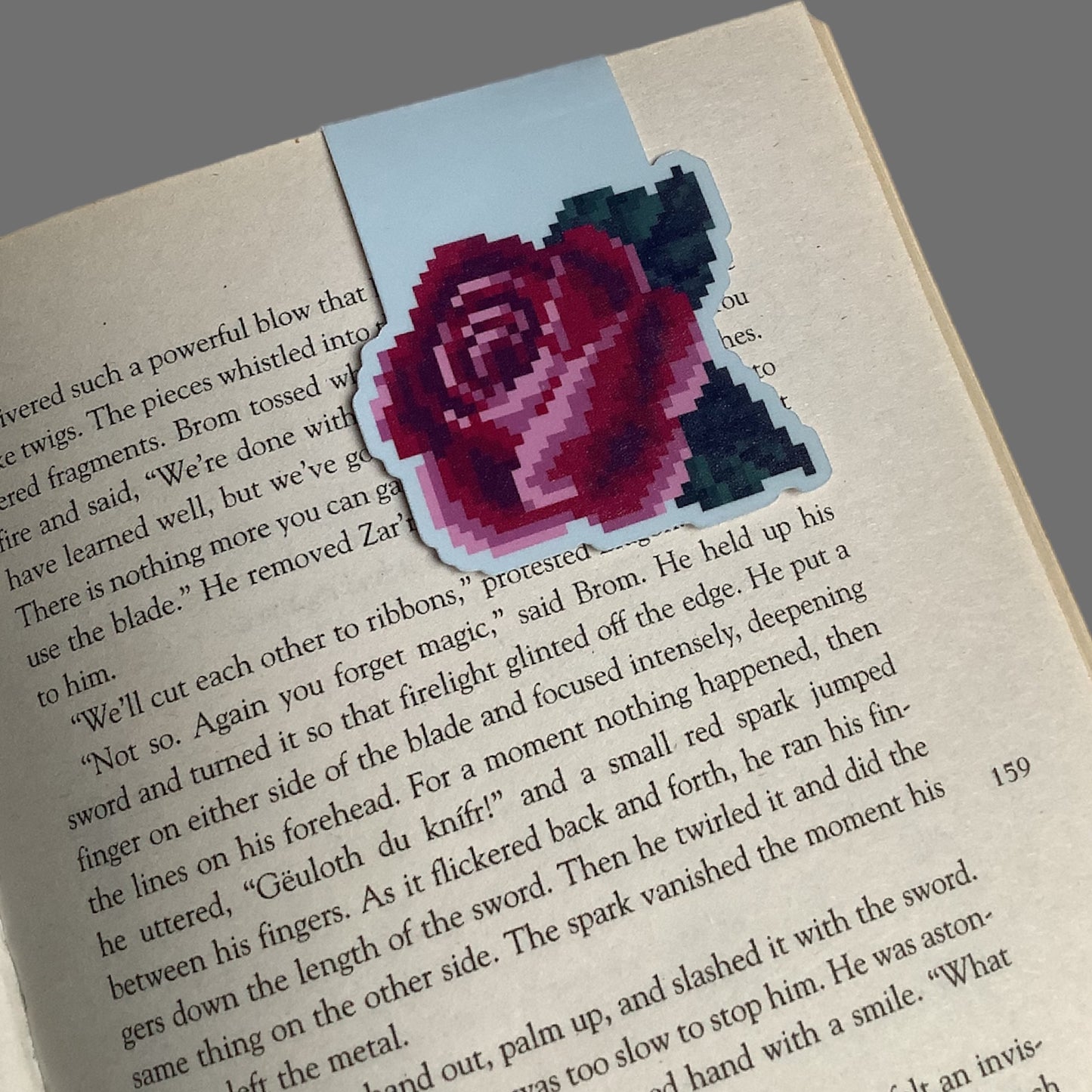 PIXEL MAGNETIC BOOKMARK - ROSE